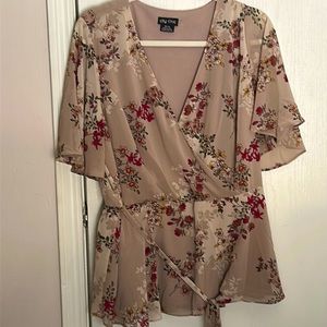 Champagne colored w/ wild flower peplum top